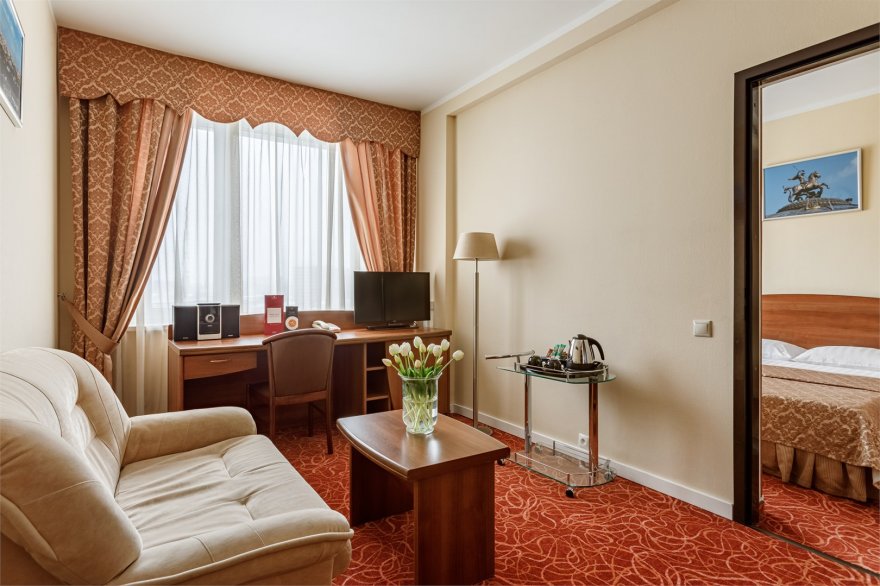 Two-room Junior Suite (Double bed)